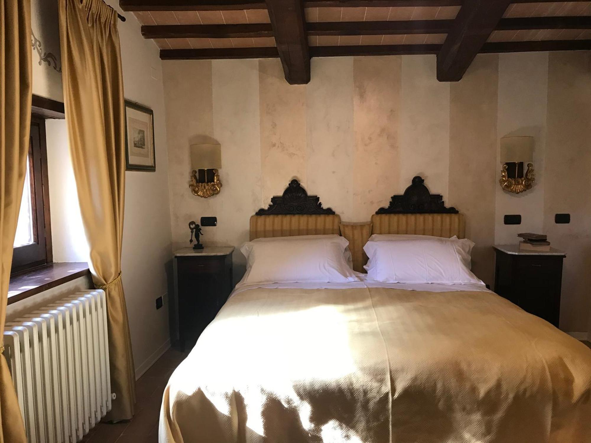 Agriturismo Collerisana スポレート エクステリア 写真